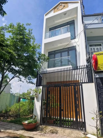 Bán nhà Bàu Trảng, 3PN, gần biển, giá tốt! LH: 0934768555