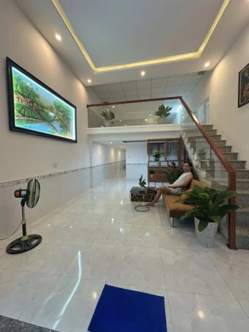 Cần Bán Nhà Kiệt ô tải k109 mẹ suốt. Sát trường đại học sư phạm ĐN. Cách đường 30m