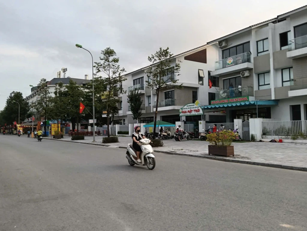 Bán nhanh căn Biệt thự An Vượng Dương Nội  190 m 4 tầng thang máy tặng nội thát vỉa hè giá 39 tỷ