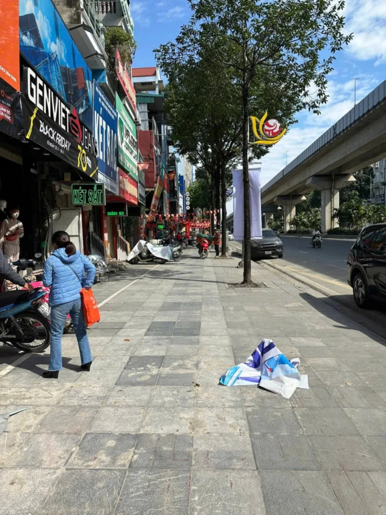 Bán nhà mặt phố Quang Trung phân lô vỉa hè kd DT 70  m 5 tầng  Giá 19 tỷ.