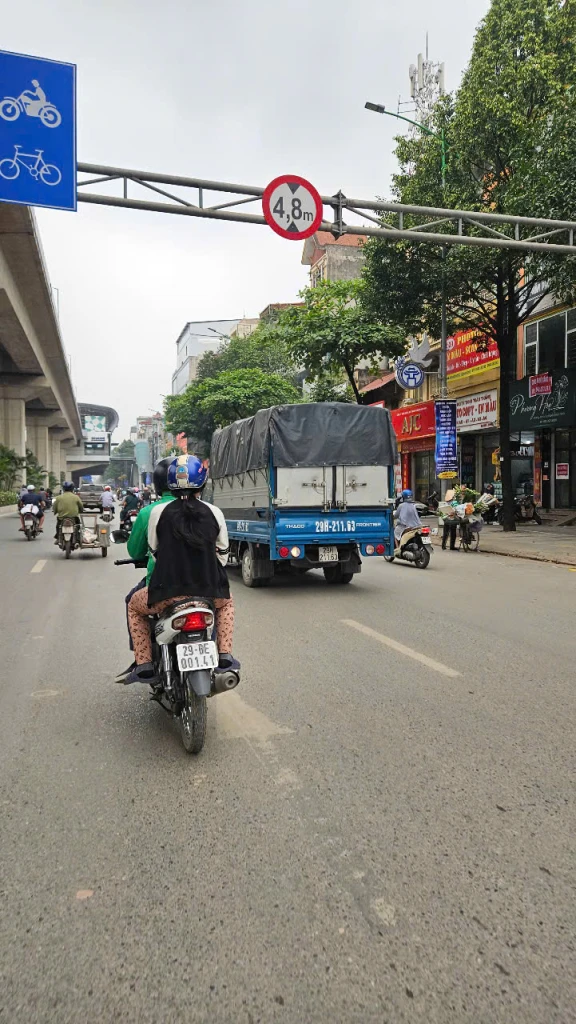 Nhà Em cần bán căn nhà vị trí mặt phố Quang Trung -Vỉa hè rộng – trục đường Huyết Mạch Hà Đông, Kinh Doanh mọi loại hình, Ở Ngay