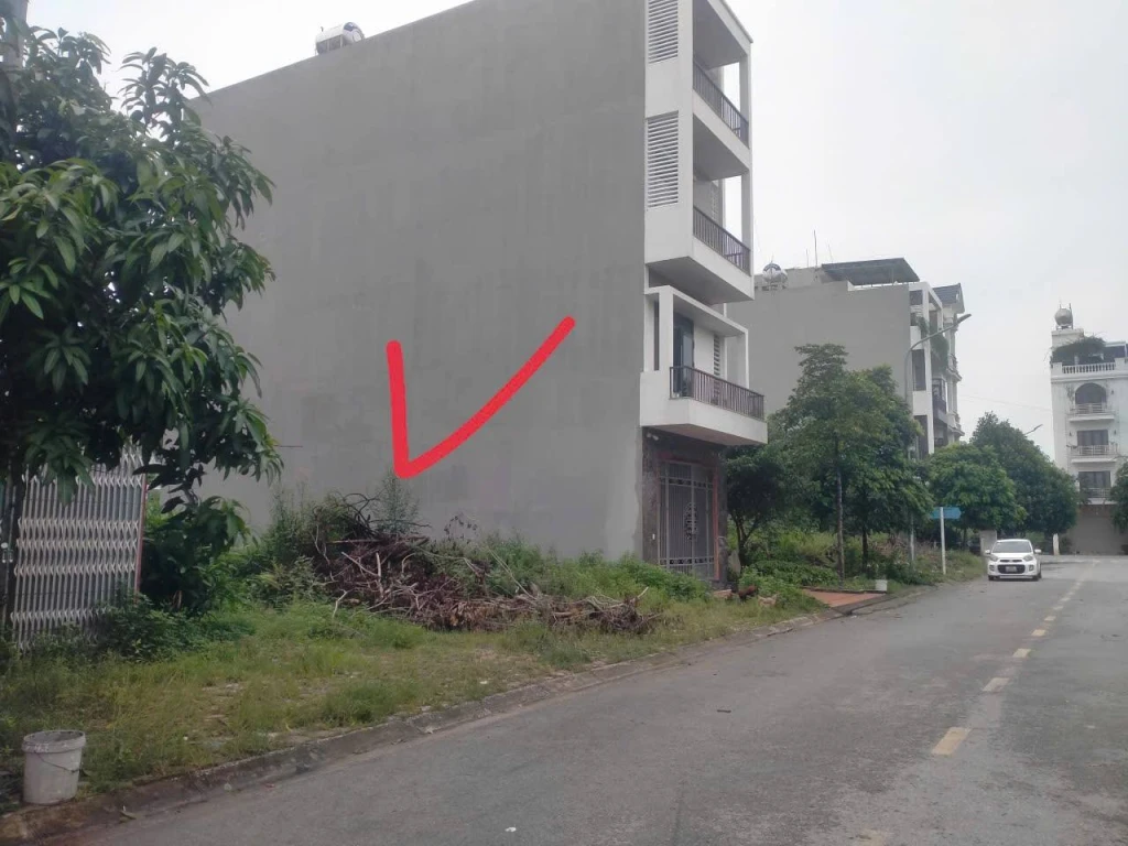 Bán lô bigC 97m2, gần trường FPT và Chính Trị tỉnh. Zá 7, x tỷ