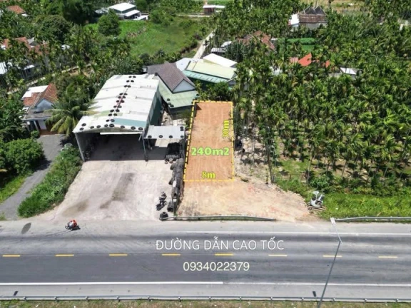 Bán đất 8x30 mặt tiền đường dẫn cao tốc Nghĩa Trung, Tư Nghĩa