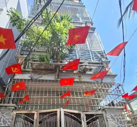 PHÂN LÔ GIẢI PHÓNG 14,5 TỶ/69M2/4 TẦNG/ MT4M - Ô TÔ ĐỖ CỬA - 5M RA OTO TRÁNH - 2 THOÁNG - GẦN CÔNG VIÊN.