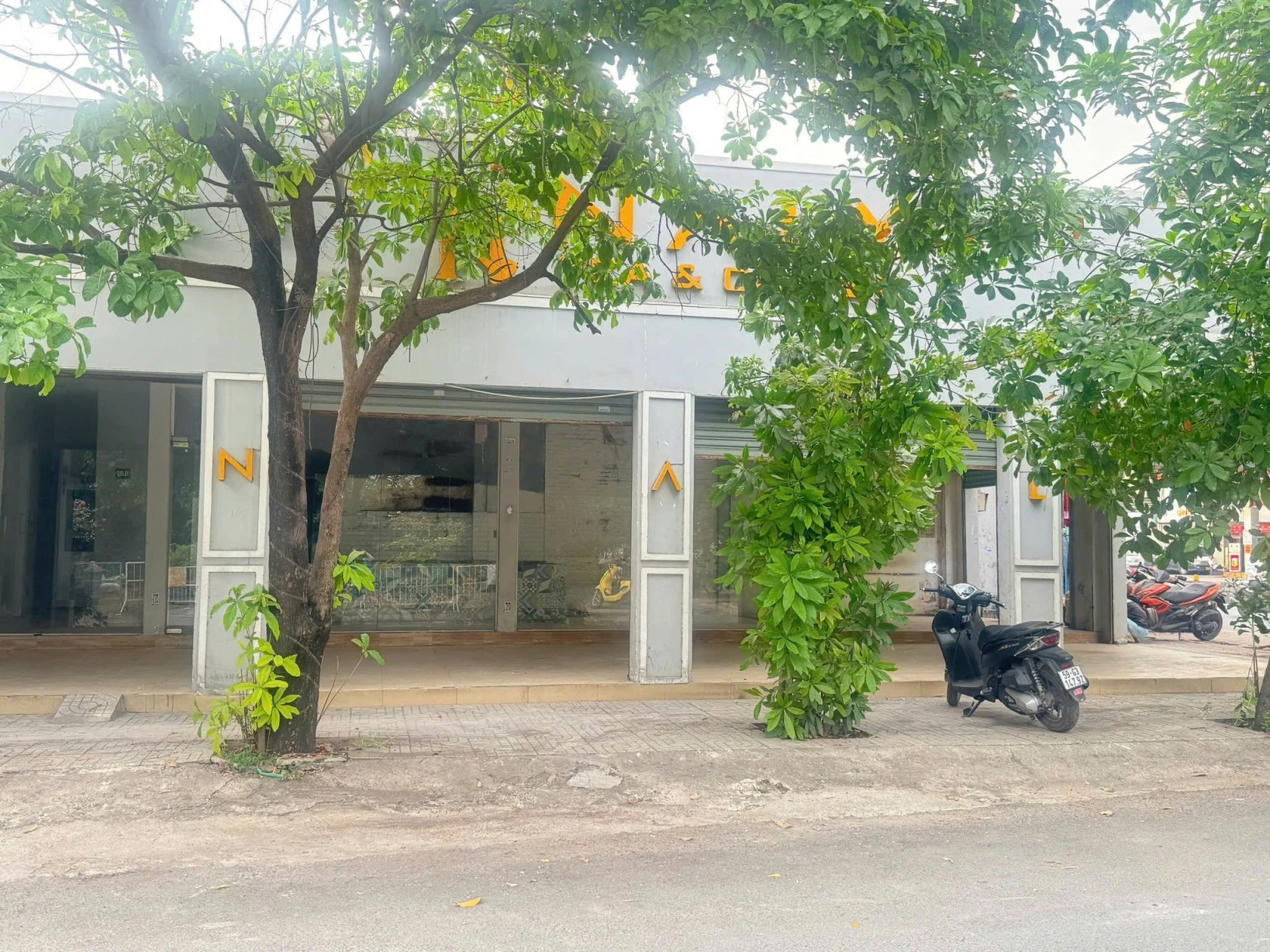 CHO THUÊ MẶT BẰNG VÀNG – MẶT TIỀN ĐƯỜNG PHAN VĂN HỚN, QUẬN 12