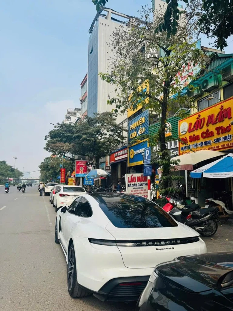 Bán nhà MP Văn Cao (Liễu Giai) 95m/ 6Tầng/MT 5m 65 Tỷ, Vỉa hè rộng, Gần Hồ Tây