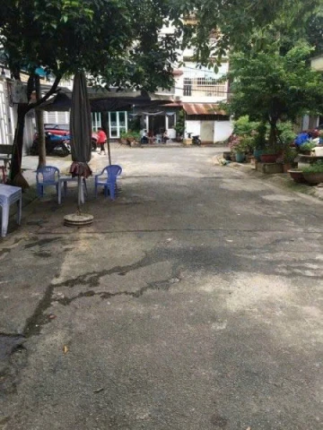 Bán gấp nhà 2 tầng 4*18 m, hẻm xe ô tô, đường Nguyễn Văn Lượng giá chỉ 6.5 tỷ, ở ngay