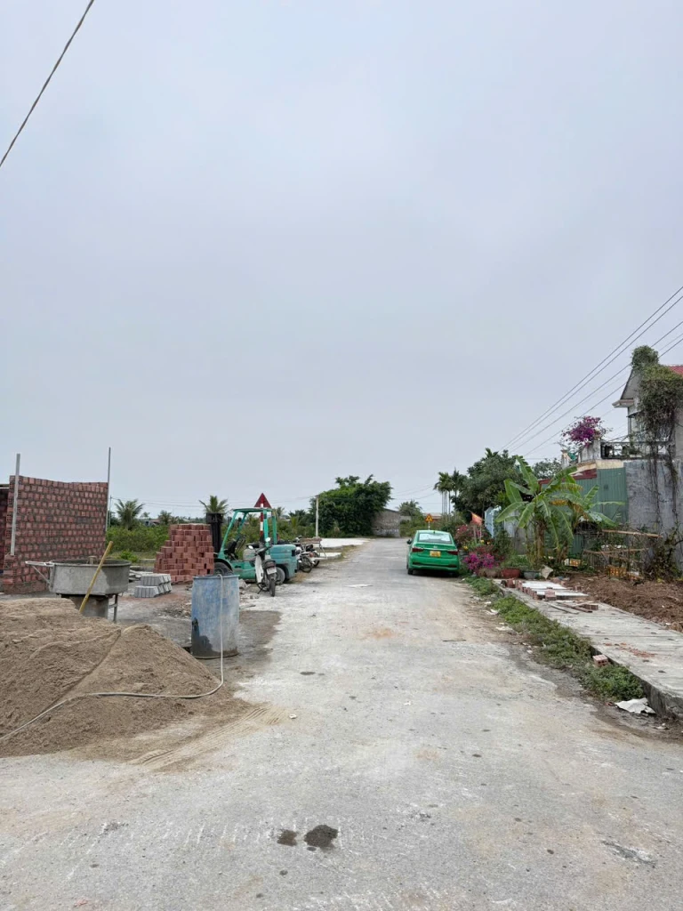 45,5M² TÂN THÀNH – ĐƯỜNG 10M HIẾM – SÁT KĐT ĐÔNG NAM – GIÁ 1,5X TỶ  ZALO 0567 222 555