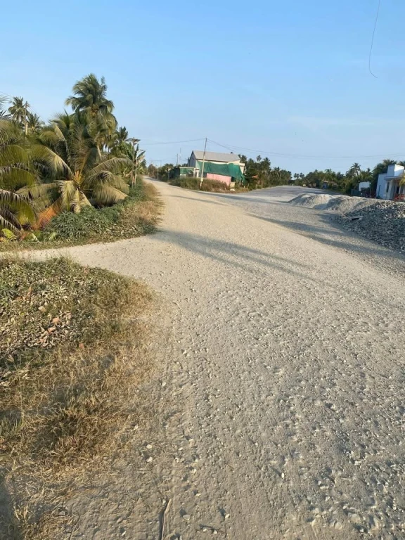 Bán đất 2%  - giá 750tr/ công (1000 m2 ) còn TL