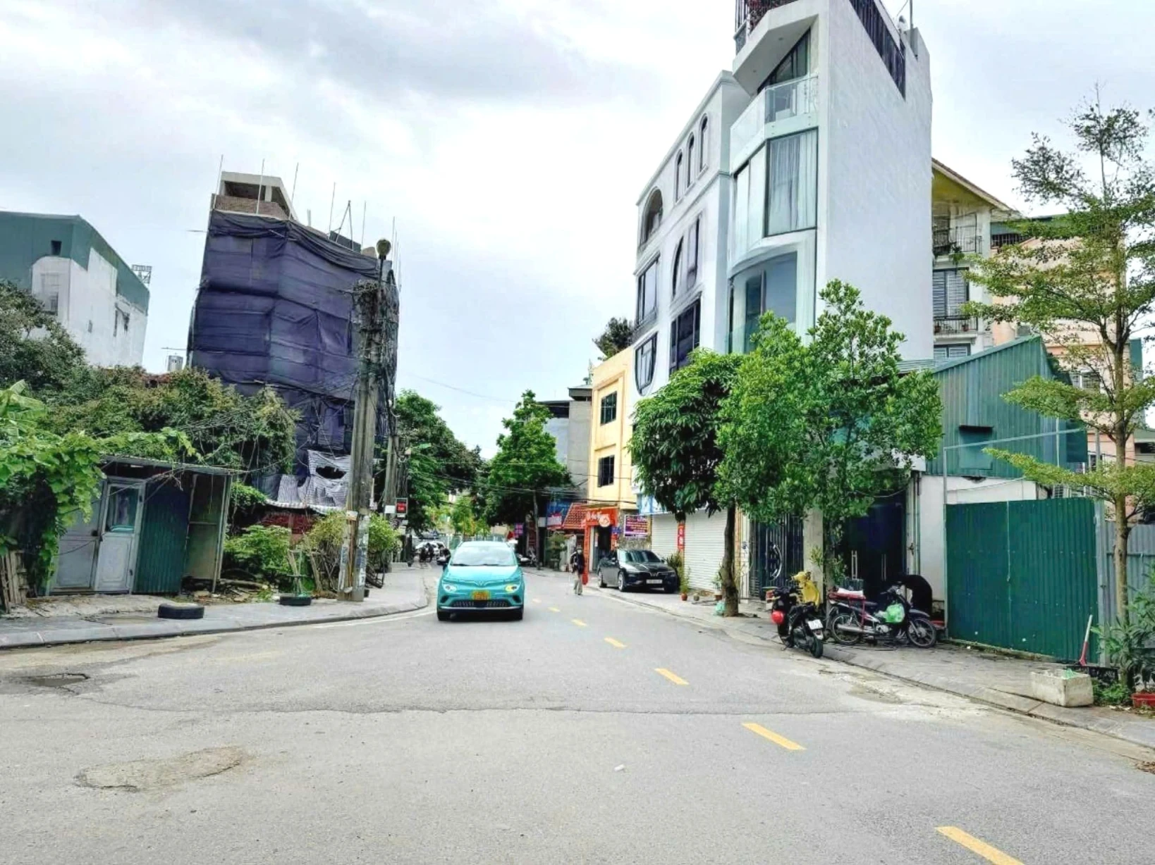 Nhà mình có mảnh đất ở ngay trung tâm Sóc Sơn