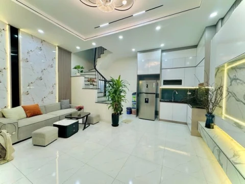 Chính chủ gửi bán căn nhà 1 tầng 1 tum KĐT Tây Đáy ( tổ 1 Lê Hồng Phong )