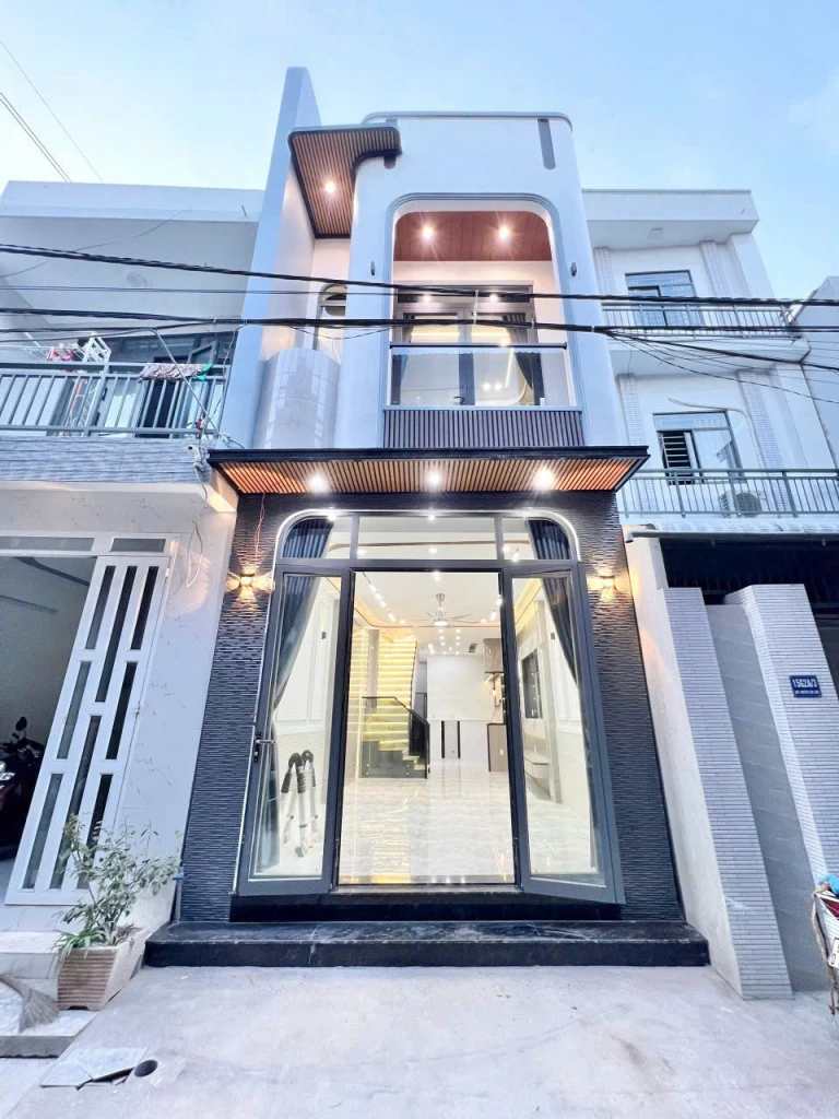 NHÀ TRỆT LẦU MỚI 100% – FULL NỘI THẤT HIỆN ĐẠI- QUẬN NINH KIỀU - CẦN THƠ