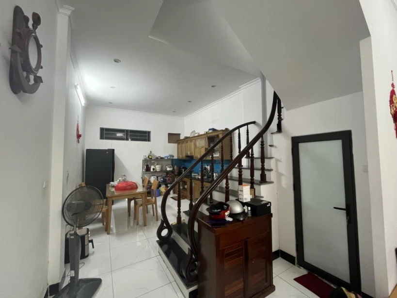 BÁN NHÀ GIA QUẤT LONG BIÊN, DÂN XÂY, NỞ HẬU,OTO,38M NHỈNH5 TỶ (TL)