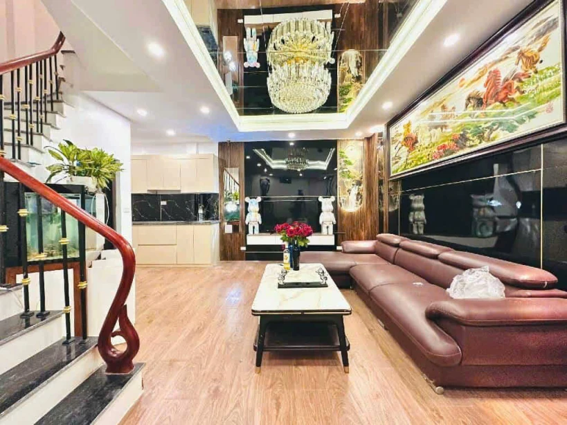 BÁN NHÀ ĐẸP HỒNG TIẾN LONG BIÊN, DÂN XÂY, NGÕ THÔNG, OTO,35M NHỈNH 7 TỶ(TL)