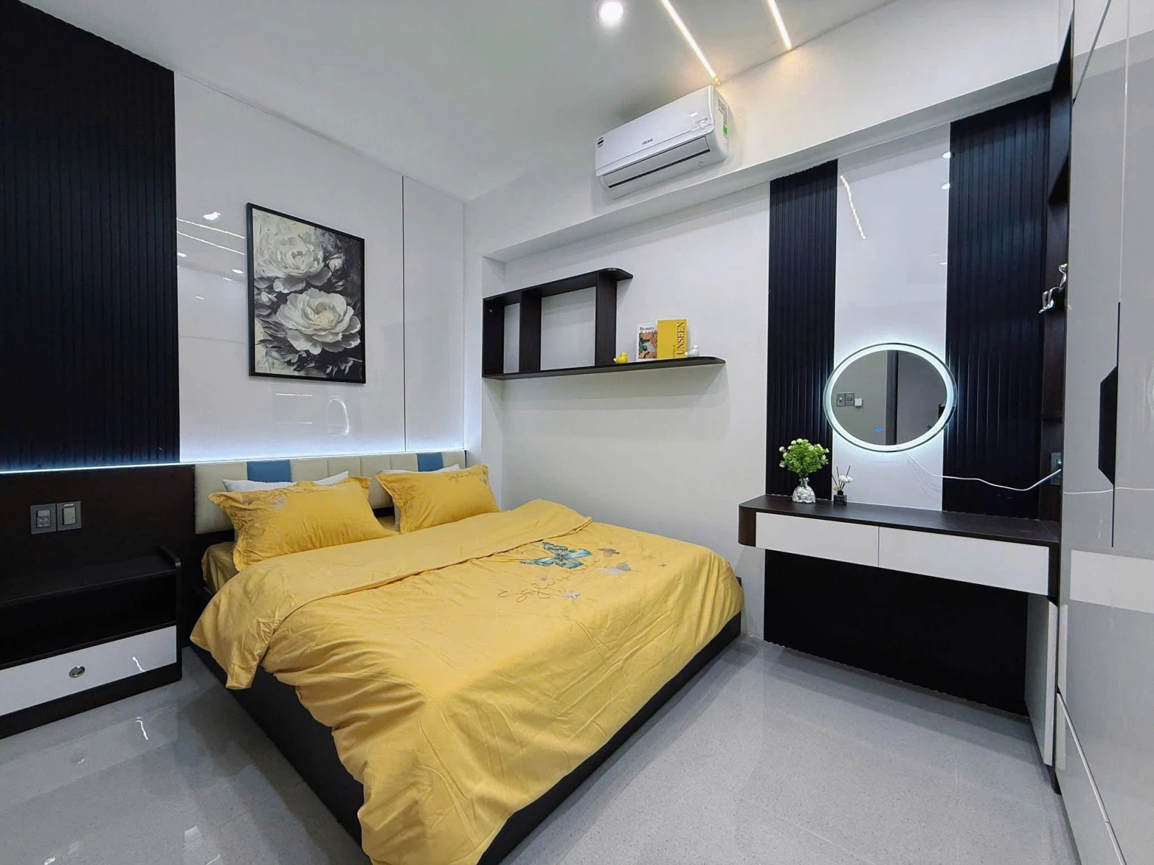 BÁN NHÀ HOÀNG NHƯ TIẾP,OTO ĐỖ CỔNG,30M RA PHỐ,FULL NỘI THẤT,50M NHỈNH 12 TỶ TL