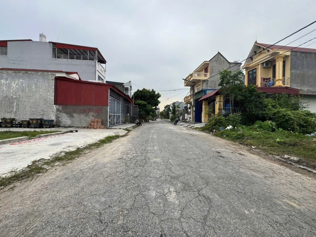 50,4M² BÙI PHỔ – NGÕ Ô TÔ – CÁCH DT353 ~200M – GIÁ 1,2XX TỶ  ZALO 0567 222 555