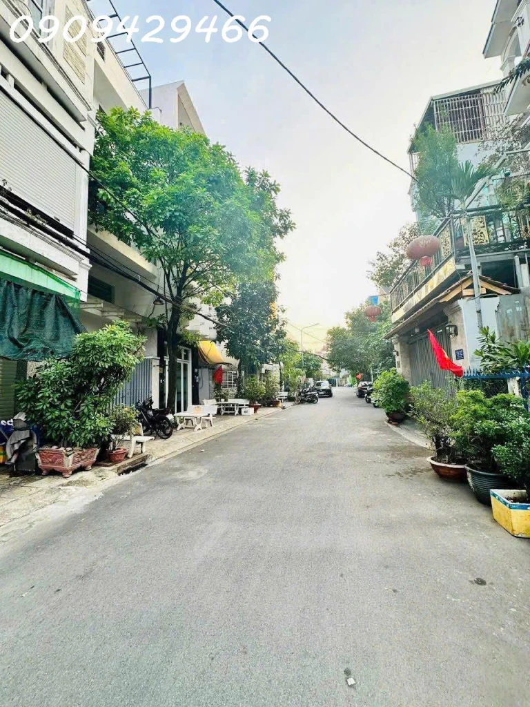 5,1 TỶ – QUẬN 7 – HẺM XE HƠI – SỔ HỒNG RIÊNG – GẦN NGUYỄN THỊ THẬP