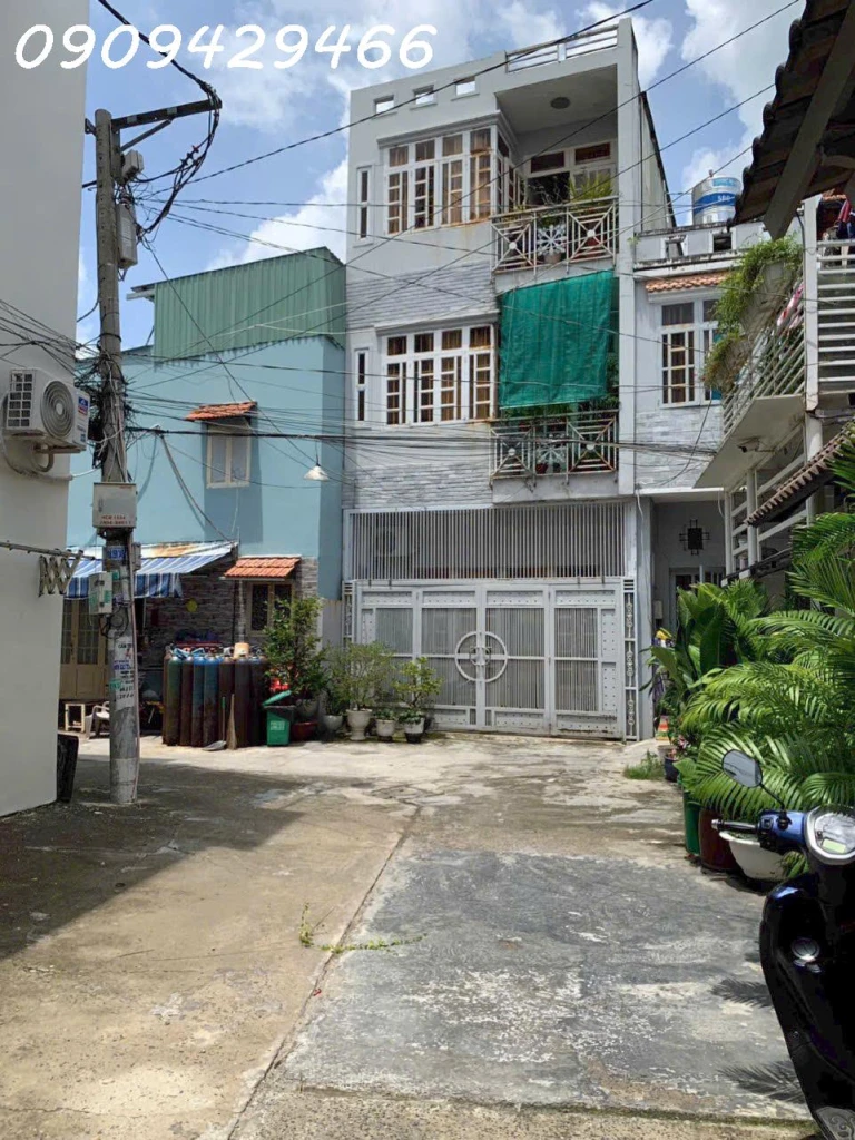 3.2 TỶ- XE HƠI TỚI NHÀ - 4 TẦNG- 4 PHÒNG NGỦ  - ĐƯỜNG HUỲNH TẤN PHÁT