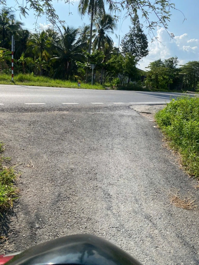 bán đất Mặt tiền đường betong 1,5m trước đất Cách quốc lộ 60