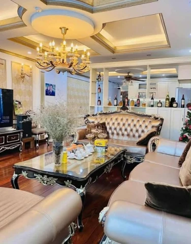 PHÂN LÔ QUẬN HAI BÀ TRƯNG - 2 PHÚT LÊN PHỐ CỔ - Ô TÔ TRÁNH DỪNG ĐỖ CHẠY VÒNG QUANH Giá Chỉ Hơn 20t.