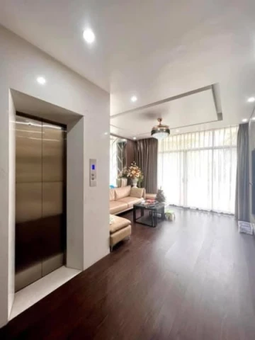 💥.Hàng xóm tecco 72m nở hậu oto đỗ cửa