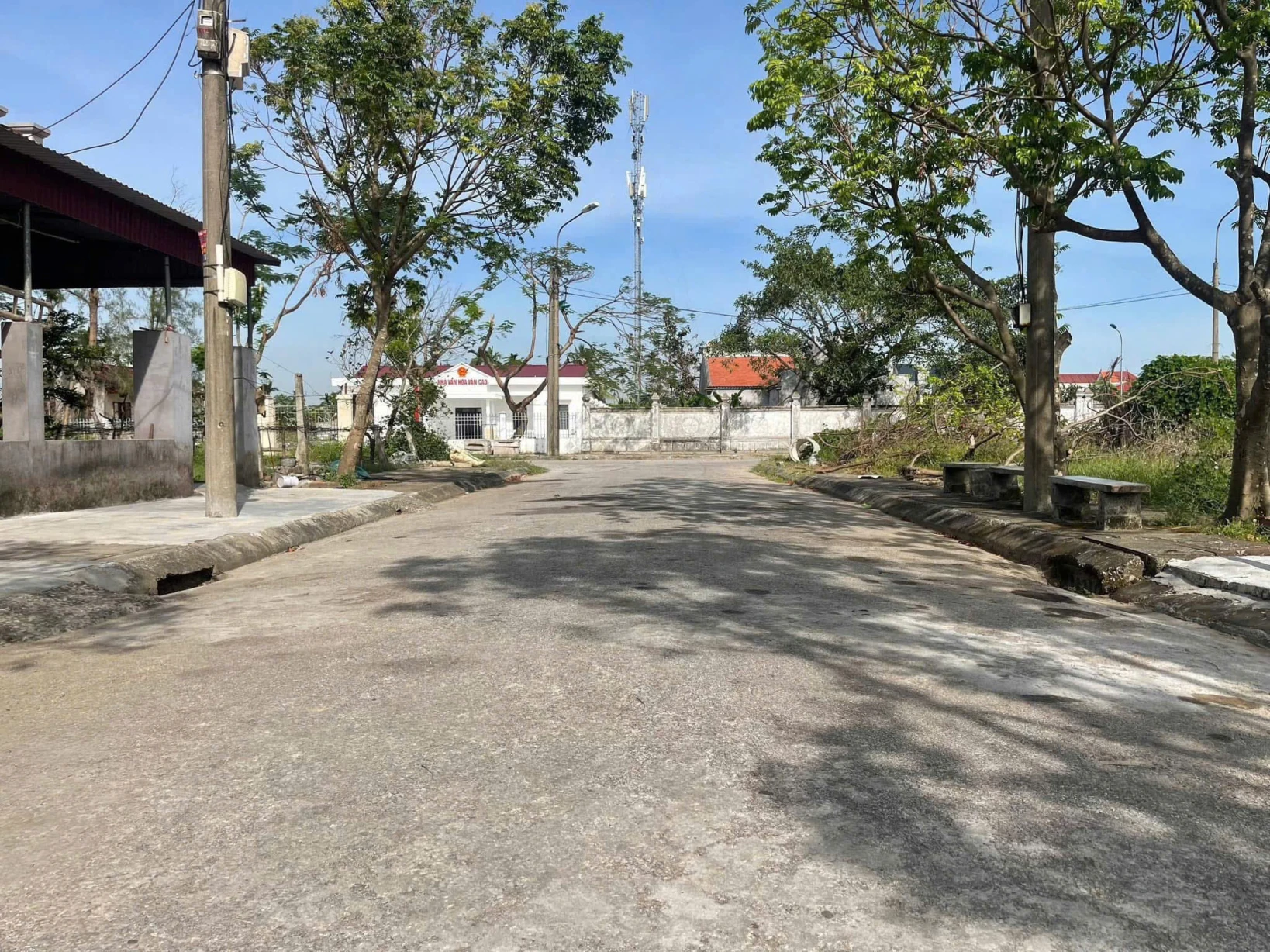 1.4x tỷ 97m2 Văn Cao Hữu Bằng Kiến Thụy Zalo 0567222555