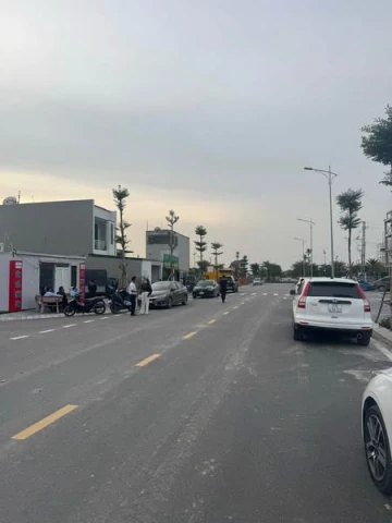 Tài trính 2,2 tỷ có TL  Sẵn Nhà Cấp⁴, đầy đủ tiện ích