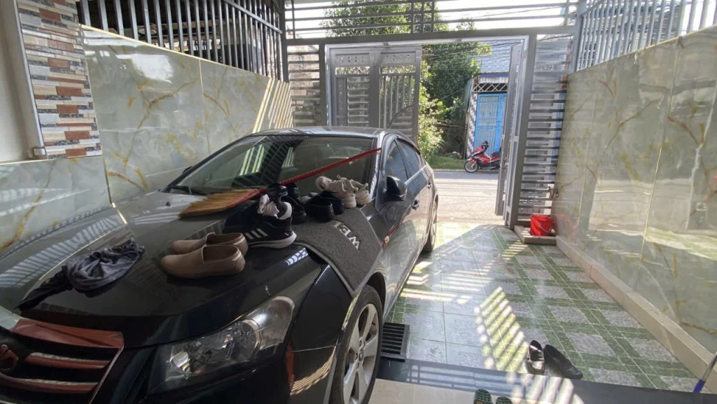 HIẾM! NHÀ 2 TẦNG - HẺM XE HƠI ĐỖ XUÂN HỢP - 86M2, 2TẦNG - CHỈ 4.4 TỶ.
- 0909323881