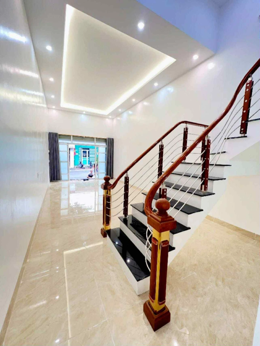 BÁN GẤP NHÀ NGUYỄN KHUYẾN CỐC LẾU