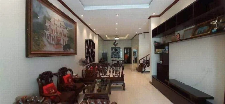 Biệt thự 3 tầng đường Hoàng Trường Minh, Bắc Cường, 308m2, giá 8,x tỷ