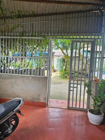 Bán Nhà C4 gác lửng trí tại đường Tùng Tùng B6 1ty7x