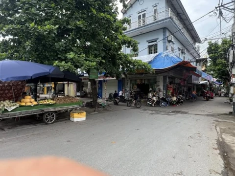 HIẾM CÓ ! ĐẤT MÊ LINH KINH DOANH MẶT TIỀN CHỢ - MUA HÔM NAY , MAI CÓ DÒNG TIỀN