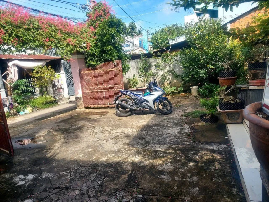 BÁN NHÀ + 12 PHÒNG NHÀ NGHỈ HẺM ĐƯỜNG TRẦN HƯNG ĐẠO - SÓC TRĂNG BÁN NHÀ + 12 PHÒNG NHÀ NGHỈ HẺM ĐƯỜNG TRẦN HƯNG ĐẠO - SÓC TRĂNG