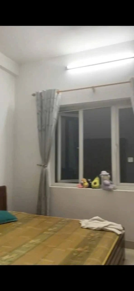 CC Bán nhà 3 tầng trung tâm Hải Châu –Ha huy giáp ô tô đi ngang qua nhà.