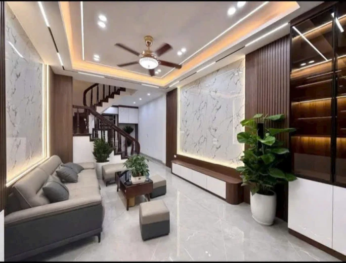 SIÊU RẺ - NHỈNH 6 TỶ - 42M - BÁN NHÀ NGỌC THỤY, LONG BIÊN – Ô TÔ ĐỖ SÁT.NHÀ, GẦN TRƯỜNG VIỆT PHÁP