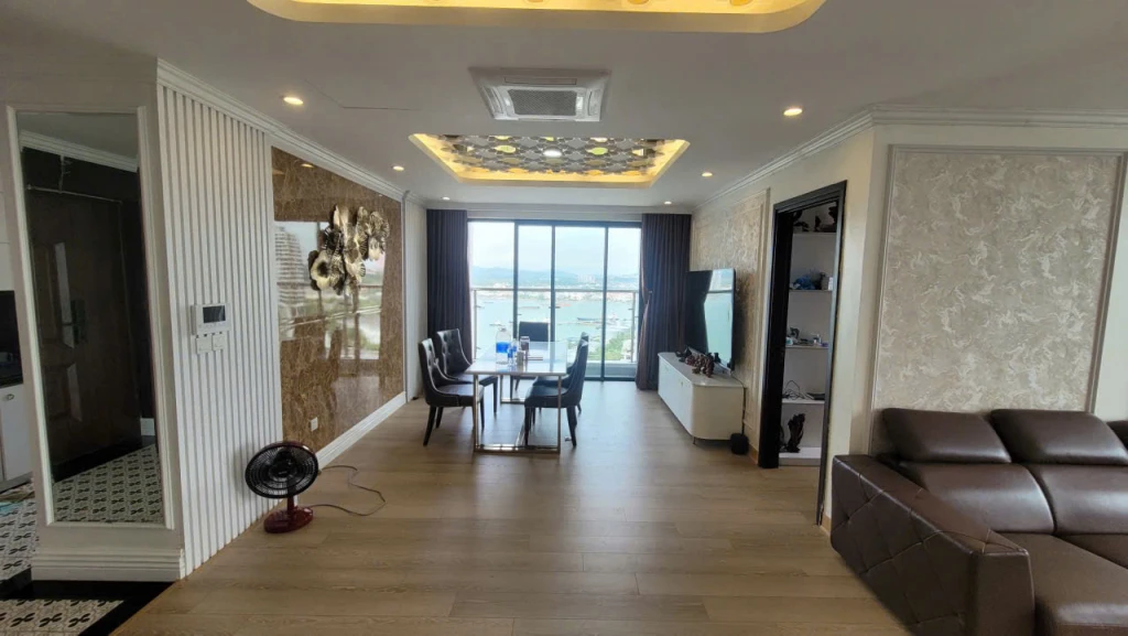 Chính chủ cần bán căn hộ chung cư khách sạn 5 sao trong khu Beverly Hills Đức Dương