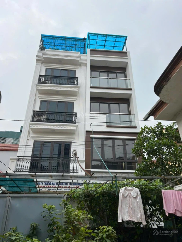 Tôi cần bán nhà 5T 50,6m2, thang máy, ngõ rộng, đỗ ô tô quanh năm, nhà đẹp nhất khu vực Đô Nghĩa