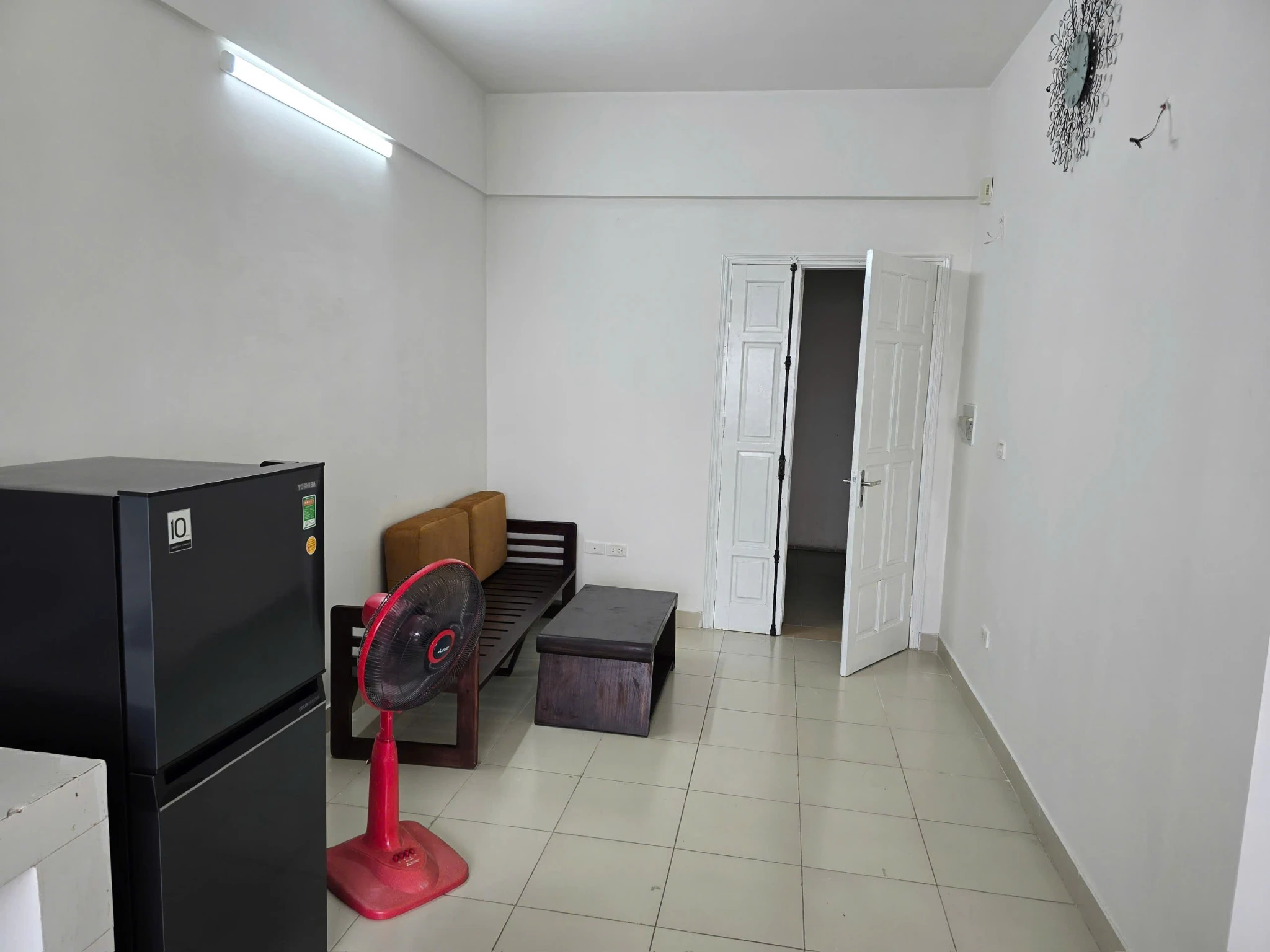 Bán căn hộ chung cư Đền Lừ - Vĩnh Hoàng .