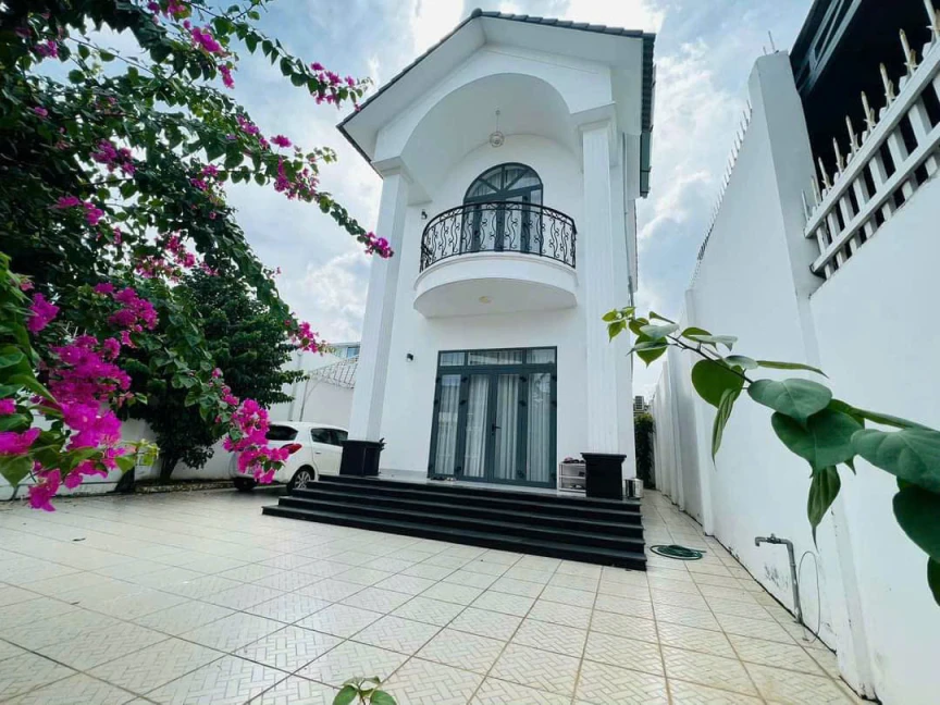 Biệt Thự Mái Thái 200m Thổ Cư 160m Giá Rẻ Hơn Thị Trường Nhỉnh 6 Tỷ