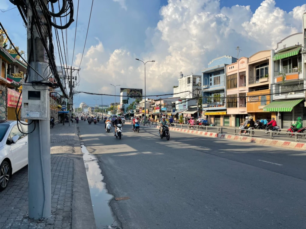 Chính Chủ Bán Mặt Tiền Phạm Hùng, Phường 10, Q.8: DT 5 x 21m, Giá Tốt Chỉ 16 Tỷ!