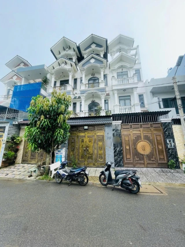 Bán nhà 4 tầng 80m2,  tại đường số 48, Hiệp Bình Chánh, Thủ Đức, TP HCM. Giá chỉ 8,65 tỷ, sổ hồng trao tay!