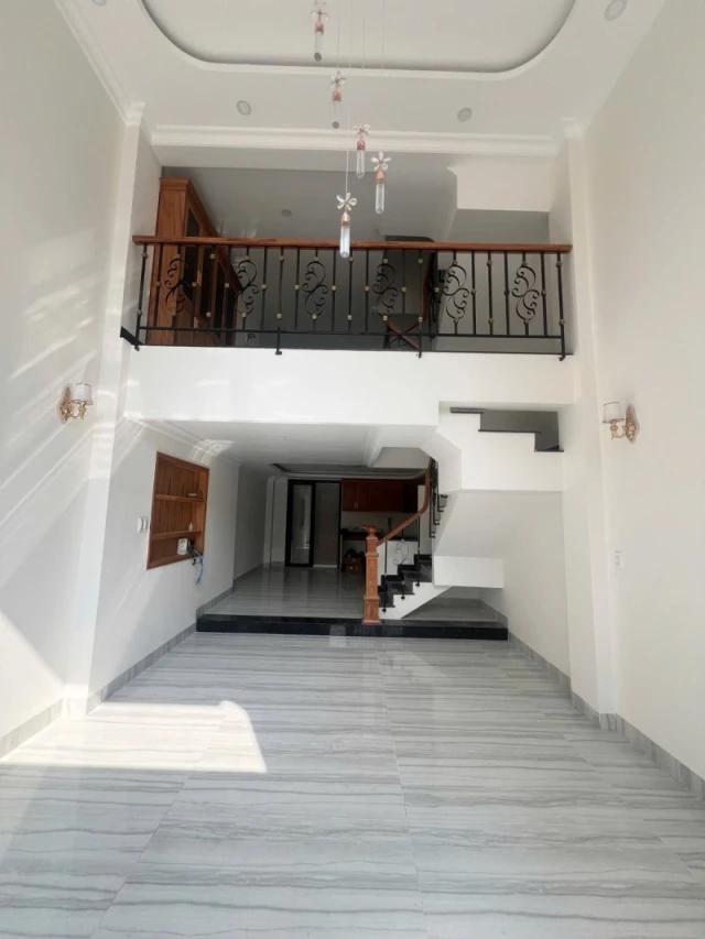 Bán nhà 4 tầng, đường số 10, Hiệp Bình Phước, Thủ Đức, TP HCM. DT - 52m2. Giá 6.8 tỷ, Sổ Hồng, 0933125879