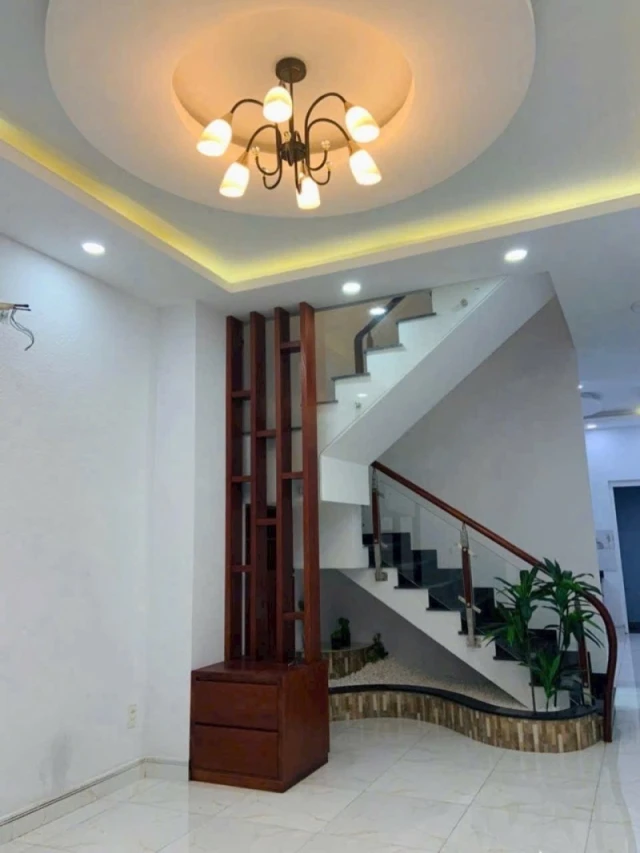 Bán nhà Đường Dương Đình Hội, P. Tăng Nhơn Phú, DT 58 m2, 4 tầng, 4PN, SH, 6.4 tỷ.