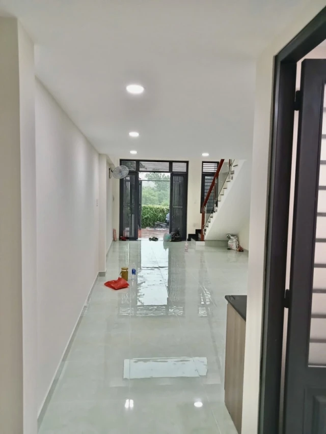 Bán nhà đường số 11, Trường Thọ, Thủ Đức, TP HCM. DT 94m2, 2 tầng. Giá  7.1 tỷ, SHR - 0933125879