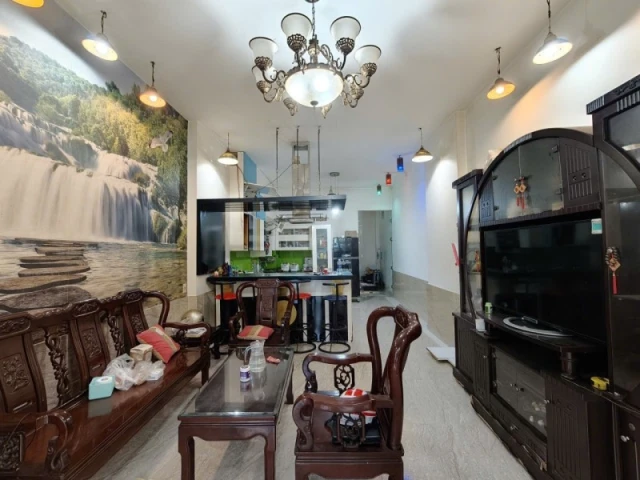 Bán nhà đường  Trương Văn Thành, Phường Hiệp Phú,  Q9, Thủ Đức, TP HCM. DT 80m2. Giá  6.85  tỷ.