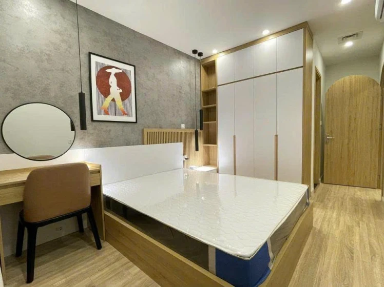 Hồ Tùng Mậu 30m giá 8 tỷ gần oto tránh 4 Tầng mới đẹp.