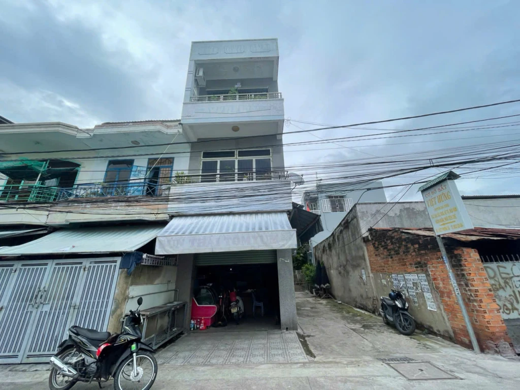 Mặt tiền chợ Phương Sài – căn góc siêu đẹp – chỉ 4,75 tỷ!