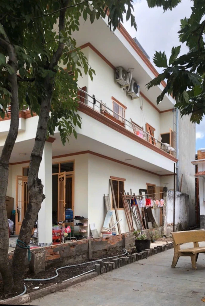 Bán Đất Tặng Nhà Trệt lầu Mặt Tiền Đường Số 5 Hiệp Bình Phước - Liền Kề KĐT Vạn Phúc