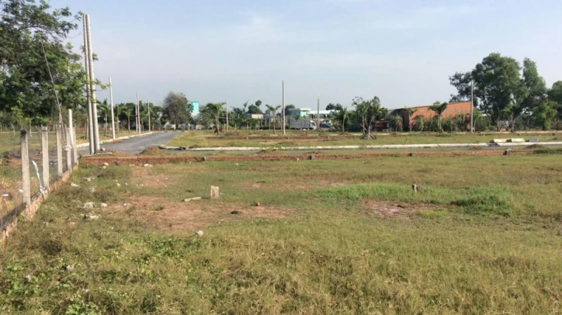 BÁN ĐẤT NỀN mặt tiền dt784 TRUÔNG MÍT DƯƠNG MINH CHÂU TÂY NINH