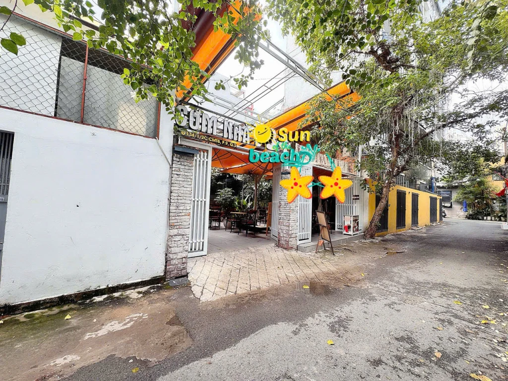 HIẾM - BÁN NHÀ Đ.CÁCH MẠNG THÁNG 8, QUẬN 3 - 226M2 NGANG LỚN 15M*20M - CHÍNH CHỦ 1 ĐỜI XƯA*LH GIANG GIANG: 0938676685